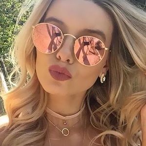 Sunglasses / Sunshades